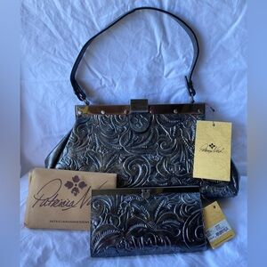 NWT-Patricia Nash Ferrara Metallic gray Leather bag or clutch and Wallet.